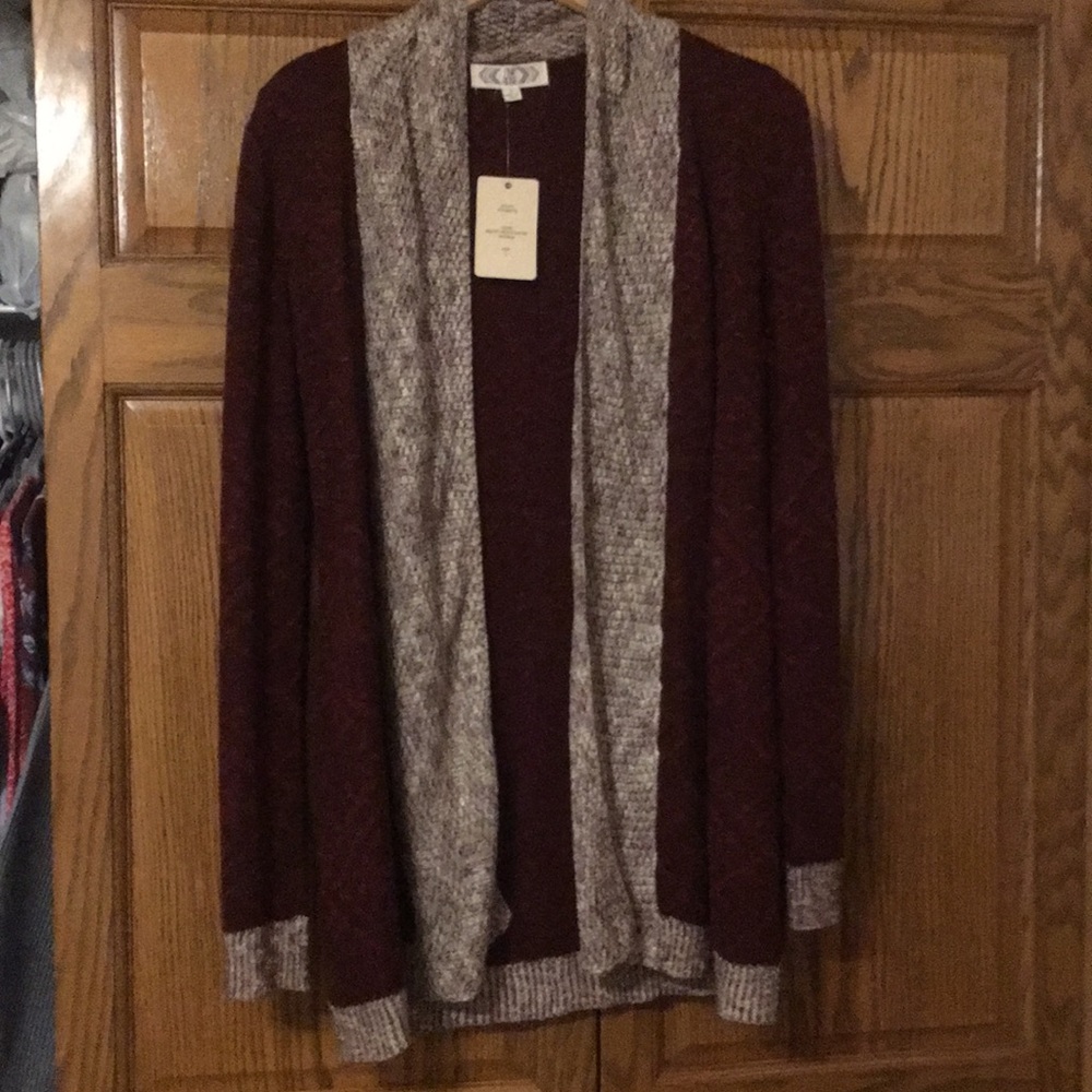 Maroon Open Cardigan